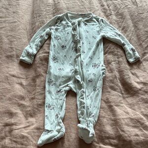 Angel Dear floral ruffled footie size 3-6 months